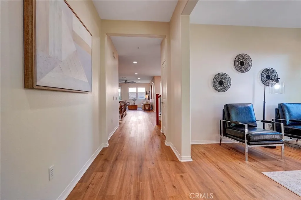 24509 Rosette Lane, Valencia, California 91354 home-pic-7